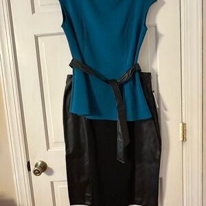 Worthington Teal and Black 2 piece suit with Belt